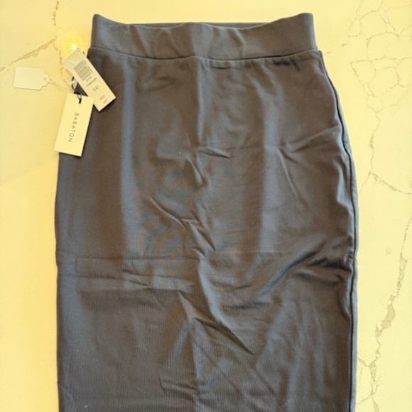 ARITZIA BABATON Countour black midi skirt Size XS - Picture 2 of 4